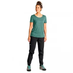 Ortovox - Women's 120 Cool Tec Clean T-Shirt - T-shirt En Laine Mérinos -Magasin De Plein Air ortovox womens 120 cool tec clean t shirt t shirt en laine merinos detail 3
